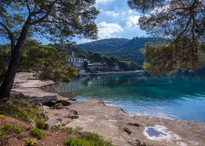 Bruna Lastovo-comfort One Bedroom With Balcony And Sea View-plavi Apartamento